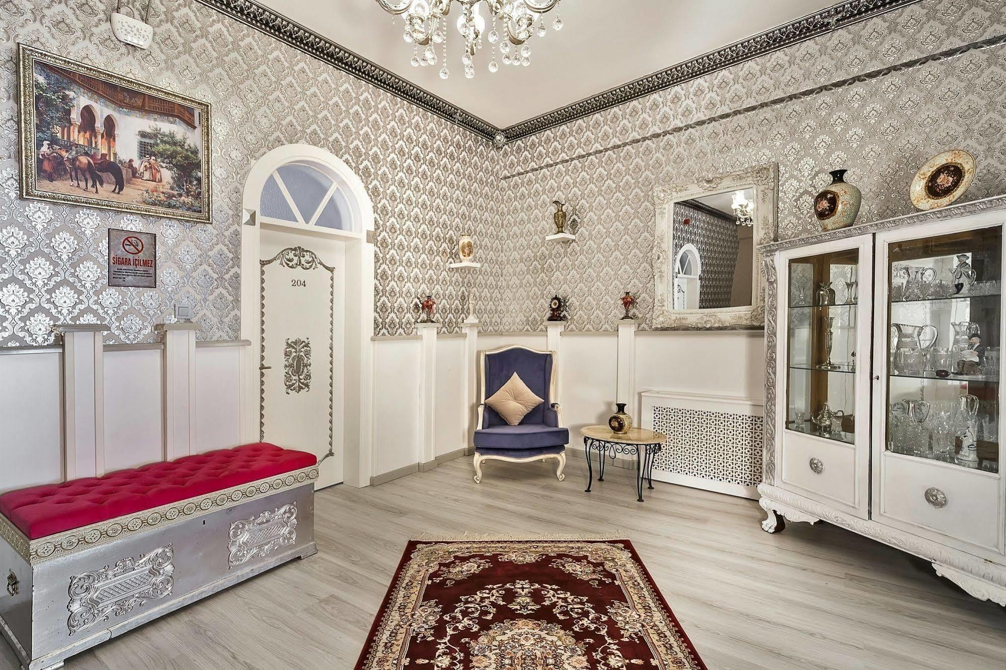 Otel Beyaz Kosk